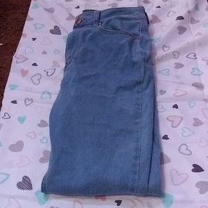 S7 blue jeans with soft material